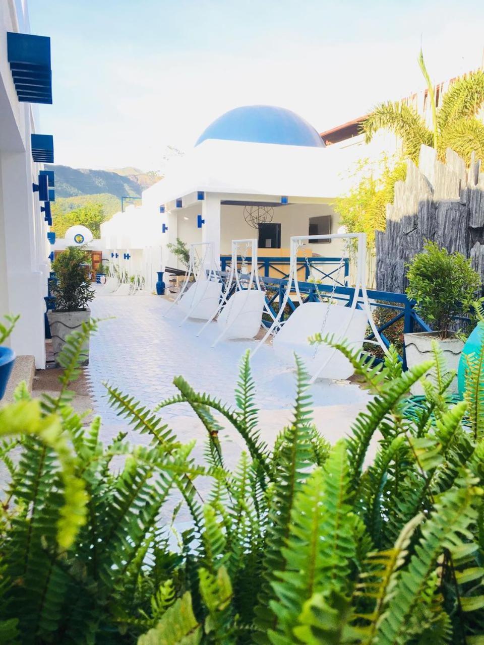 The Palladium Hotel Coron Exterior foto